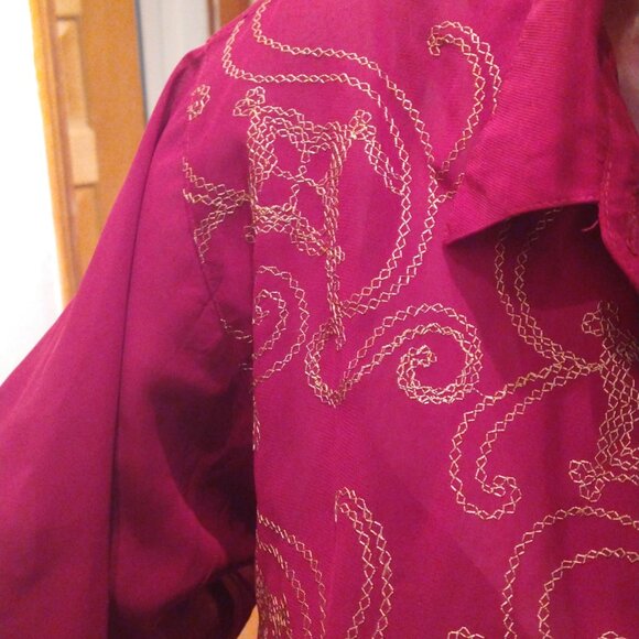 Carole Little petite deep red and gold embroder shirt - Picture 7 of 8